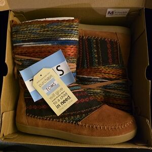 TOMS Multicolor Knit Boots